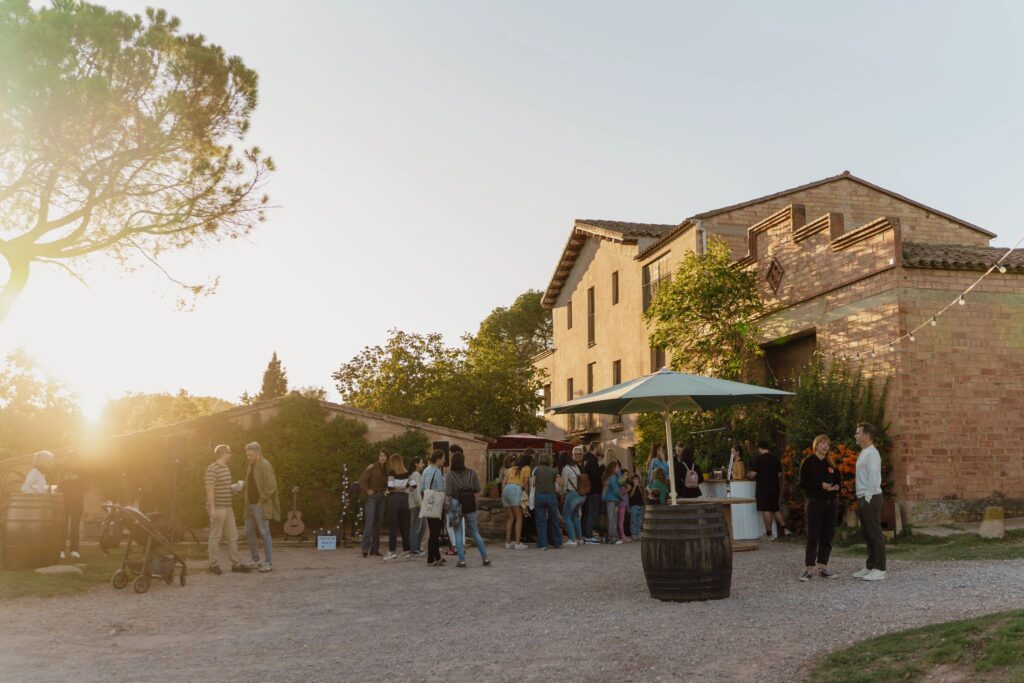 Bodega Fargas -Fargas, de estilo rústico, donde se celebró La Trobada Liomental
